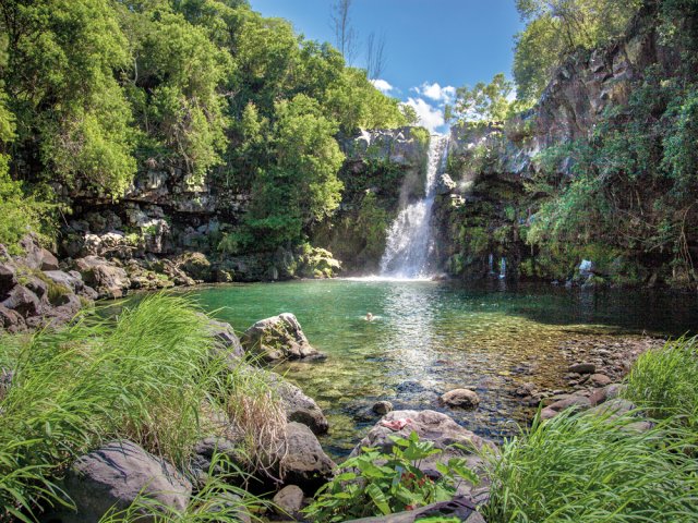Cascade Jacqueline