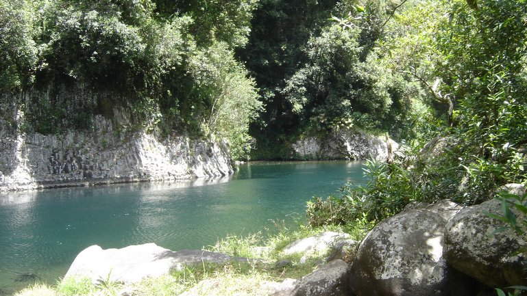 Rivière des Roches