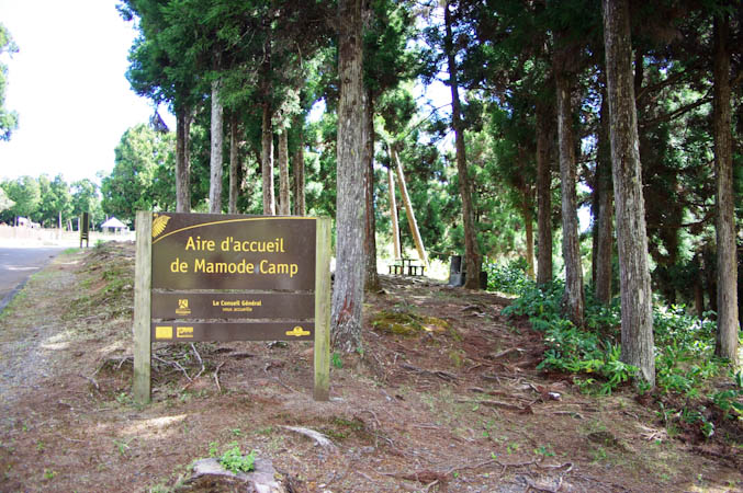 Le Brûlé   –   Aire d’accueil de Mamode Camp – Aire de pique-nique